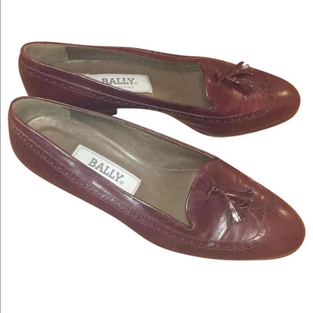 Authentic Bally Low Heel Leather Pumps